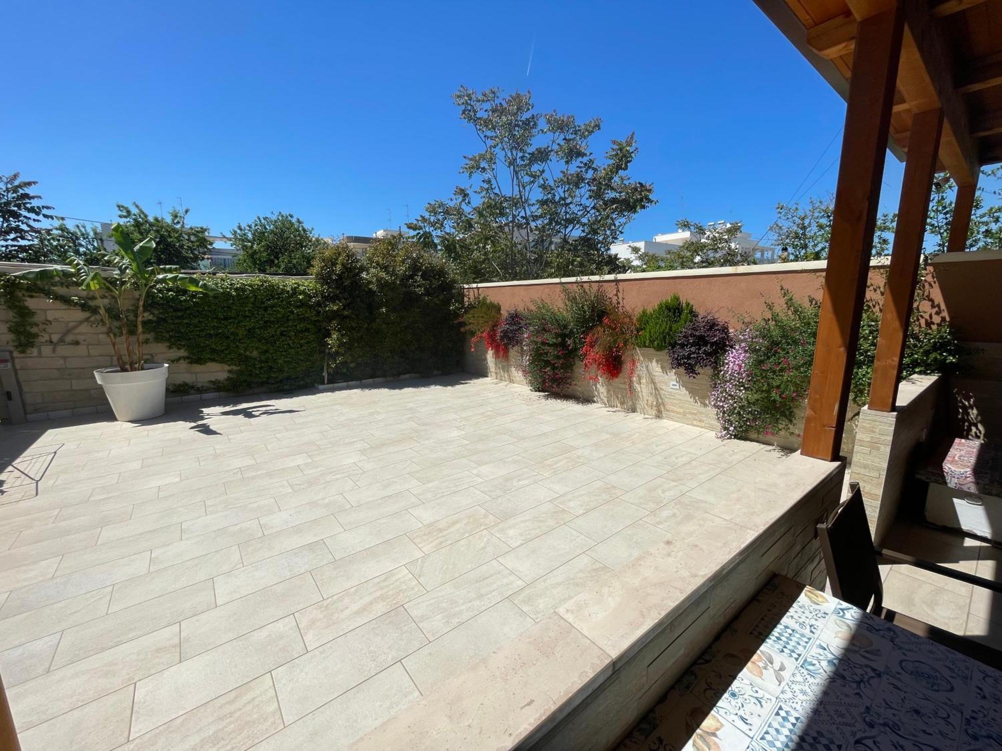Caramel House & Villa Bari Exterior photo